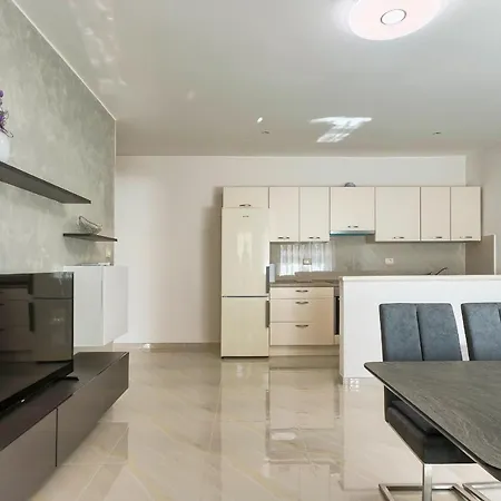 Appartement Andrea Del Mar *