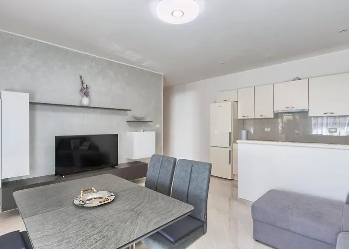 Appartement Andrea Del Mar Pula